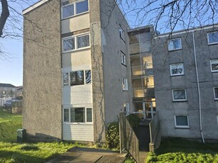 2 bedroom flat for sale in Waverley, Glasgow, G74