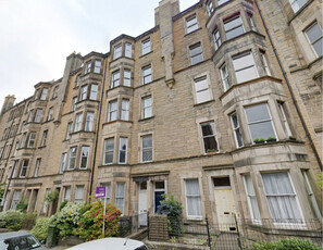 2 bedroom ground floor flat for sale in Montpelier, Edinburgh, EH10