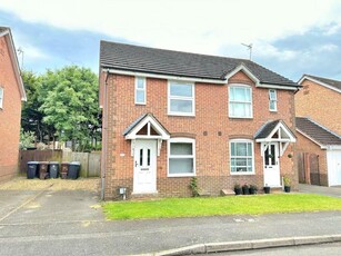 2 bedroom property for sale in Lambrook Drive, East Hunsbury, Northampton, NN4