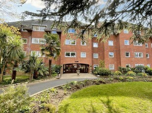 2 bedroom retirement property for sale in Canford Cliffs, BH13