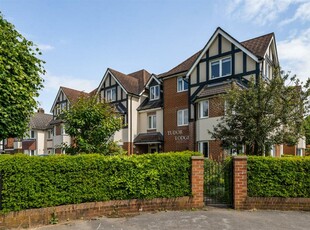 2 bedroom retirement property for sale in Tudor Lodge, Solihull, B92