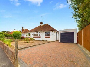 2 bedroom semi-detached bungalow for sale in Copthorne Hill, Salvington, Worthing, BN13 2EH, BN13