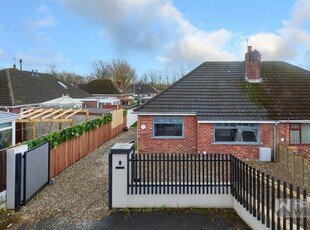 2 bedroom semi-detached bungalow for sale in Ronald Drive, Fearnhead, Warrington, WA2 0BW, WA2