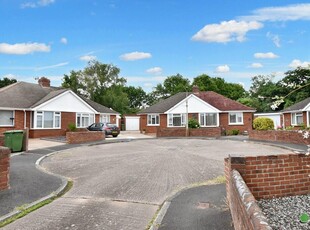 2 bedroom semi-detached bungalow for sale in Woolsery Close, Exeter, EX4