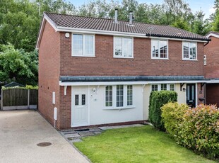 2 bedroom semi-detached house for sale in Hazelborough Close, Birchwood, Warrington, Cheshire, WA3