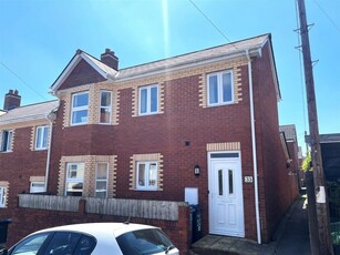 2 bedroom semi-detached house for sale in Holland Road, Exeter, EX2