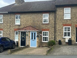 2 bedroom terraced house for sale in Crescent Road, Brentwood, CM14