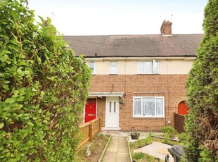 2 bedroom terraced house for sale in Eastern Avenue North, Northampton, Northamptonshire, NN2