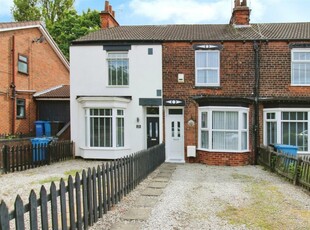 2 bedroom terraced house for sale in Lime Tree Avenue, Sutton-On-Hull, Hull, HU7