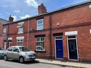2 bedroom terraced house for sale in West Street, Hoole, CH2