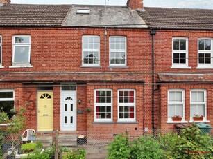 2 bedroom terraced house for sale in Woodside Road, Rusthall, TN4