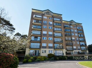 3 bedroom apartment for sale in Keverstone Court, Manor Road, East Cliff, Bournemouth, BH1