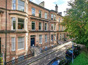 3 bedroom apartment for sale in Queen's Drive, Queen's Park, Glasgow, G42