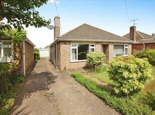 3 bedroom bungalow for sale in Carlisle Close, North Hykeham, Lincoln, LN6