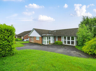 3 bedroom bungalow for sale in Goring Field, Teg Down, Winchester, Hampshire, SO22