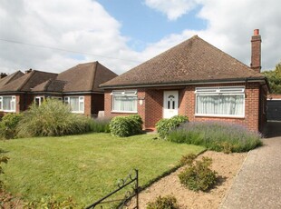 3 bedroom bungalow for sale in Sutton Road, Maidstone, ME15