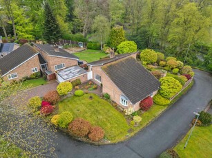 3 bedroom detached bungalow for sale in Old Hall Close, Higher Walton, WA4