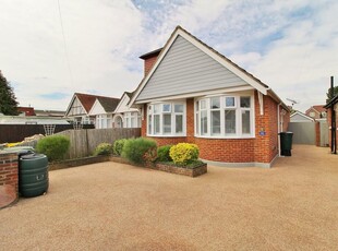 3 bedroom detached bungalow for sale in South Road, Drayton, PO6
