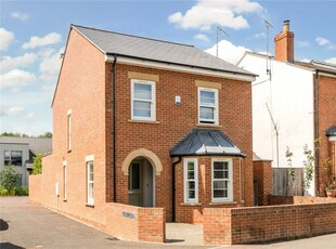 3 bedroom detached house for sale in Horsefair Street, Charlton Kings, Cheltenham, GL53