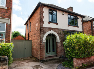 3 bedroom detached house for sale in Lady Bay Road, West Bridgford, NG2