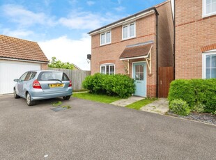 3 bedroom detached house for sale in Livia Avenue, North Hykeham, Lincoln, Lincolnshire, LN6