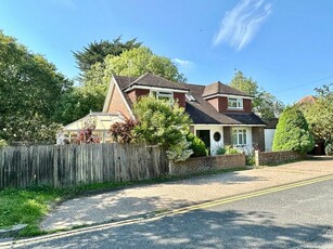 3 bedroom detached house for sale in Rosebery Avenue, Hampden Park, Eastbourne, East Sussex, BN22