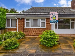 3 bedroom semi-detached bungalow for sale in Buxton Close, Maidstone, Kent, ME15