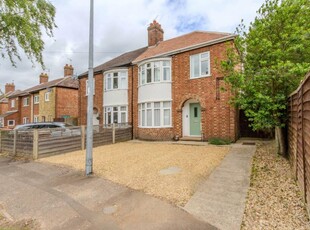 3 bedroom semi-detached house for sale in Abbey Road, Peterborough, PE4