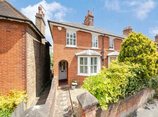 3 bedroom semi-detached house for sale in Addison Road, Guildford, GU1
