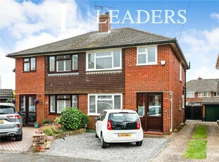 3 bedroom semi-detached house for sale in Aldsworth Gardens, Portsmouth, Hampshire, PO6
