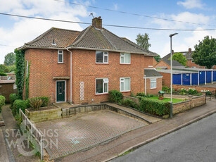 3 bedroom semi-detached house for sale in Astell Road, Norwich, NR1