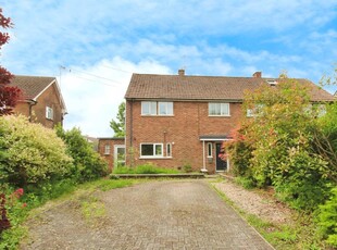 3 bedroom semi-detached house for sale in Bardsey Crescent, Llanishen, Cardiff, CF14