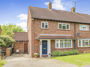 3 bedroom semi-detached house for sale in Gosden Hill Road, Burpham, Guildford, Surrey, GU4