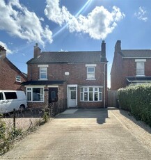 3 bedroom semi-detached house for sale in Grange Road, Tuffley, Gloucester, GL4