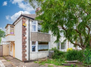 3 bedroom semi-detached house for sale in New Cross Road Oxford OX3