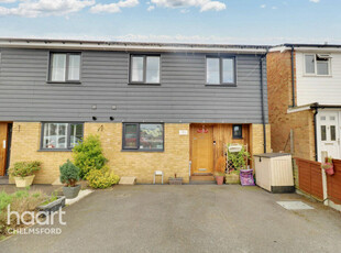 3 bedroom semi-detached house for sale in Noakes Avenue, Chelmsford, CM2