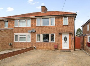 3 bedroom semi-detached house for sale in South Reading, Berkshire, RG2