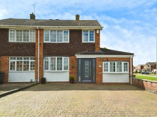 3 bedroom semi-detached house for sale in Wrenswood, Swindon, SN3