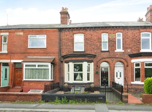 3 bedroom terraced house for sale in Ellesmere Road, Stockton Heath, WA4