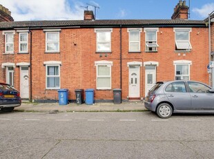 3 bedroom terraced house for sale in Great Whip Street, Ipswich, IP2