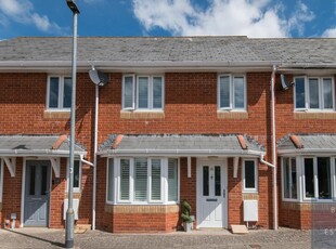 3 bedroom terraced house for sale in Landscore Road, Exeter, EX4