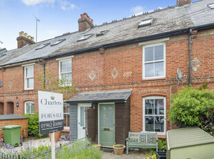 3 bedroom terraced house for sale in Stockbridge Road, Winchester, Hampshire, SO22