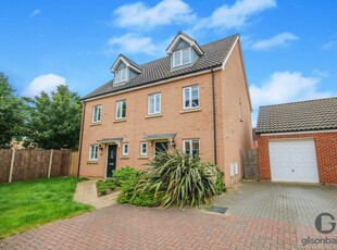 3 bedroom town house for sale in Beechcroft Court, Cringleford, NR4