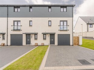 4 bed townhouse for sale in Eskbank