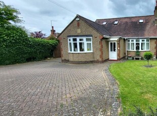 4 bedroom detached bungalow for sale in Booth Lane South, Boothville, Northampton NN3 3EP, NN3