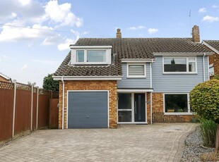 4 bedroom detached house for sale in Beechwood Road, Maidstone, ME16