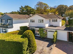 4 bedroom detached house for sale in Broadwater Avenue, Lower Parkstone, BH14