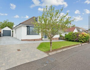 4 bedroom detached house for sale in Broomfield Avenue, Newton Mearns, G77