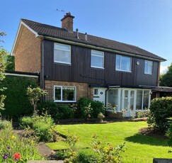 4 bedroom detached house for sale in Milton Crescent, Attenborough, NG9