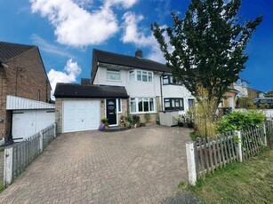 4 bedroom semi-detached house for sale in Beehive Lane, Chelmsford, CM2